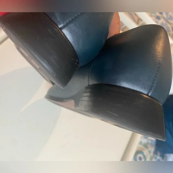 Trotters Jess Navy Blue Women's Slip On Comfort Leather Loafer, size 9 N - Picture 8 of 14